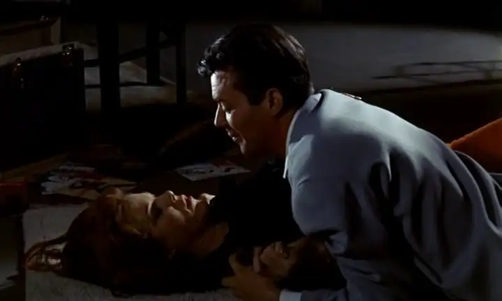 download doctor in distress (1963) dual audio {hindi-english} 480p [300mb] | 720p [850mb]