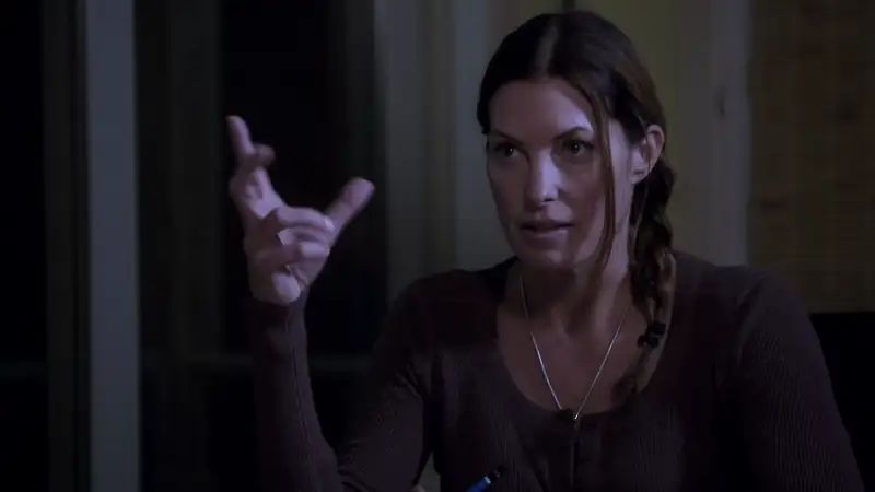 download ufo witness (season 1-2) amazon prime [s02e02 added] dual audio {hindi-english} 720p [350mb] hevc web-dl