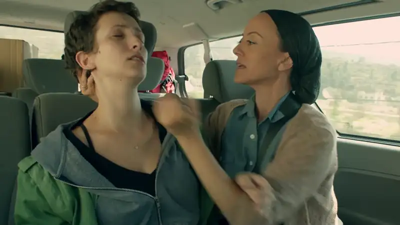 download hostages (season 1 - 2) hindi dubbed complete [mxplayer] web series 720p hevc [250mb] web-dl