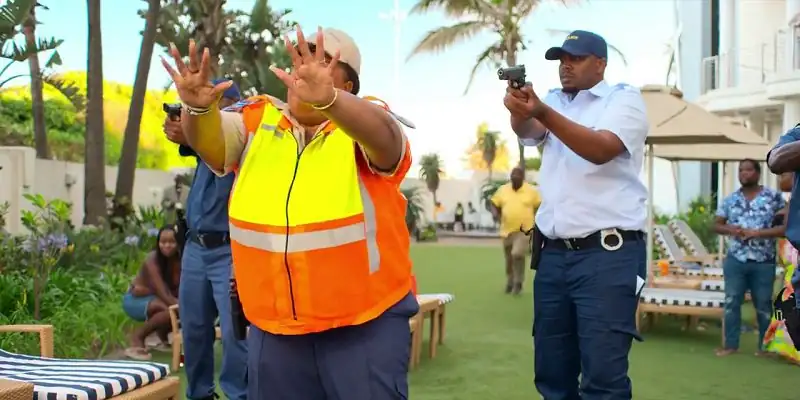 download disaster holiday (2024) web-dl {english with subtitles} full movie 480p [280mb] | 720p [760mb] | 1080p [1.8gb]