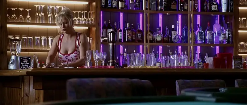 download walking tall (2004) dual audio {hindi-english} 480p [300mb] | 720p [700mb] | 1080p [1.5gb]