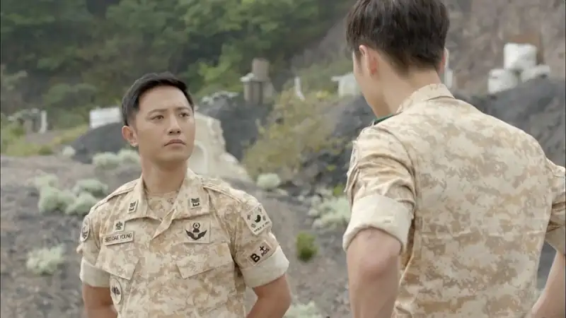 download descendants of the sun (season 1) korean series {hindi dubbed} 720p [350mb] hevc