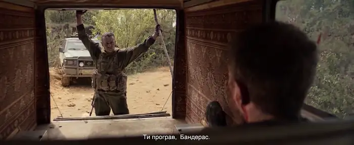 download call sign banderas (2018) hindi dubbed full movie 480p [400mb] | 720p [1gb]