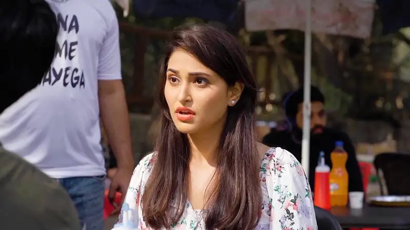 download poles apart (2021) season 1 hindi complete web series 480p | 720p web-dl