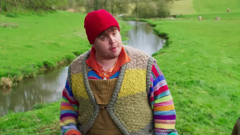 download christmas on mistletoe farm (2022) dual audio {hindi-english} 480p [400mb] | 720p [1.2gb] | 1080p [3gb]