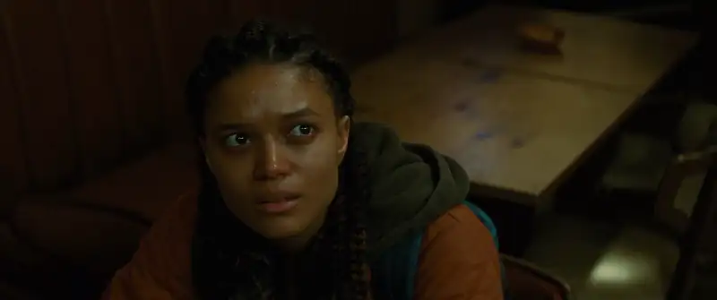 download sharper (2023) web-dl {english with subtitles} full movie 480p [350mb] | 720p [950mb] | 1080p [2.2gb]