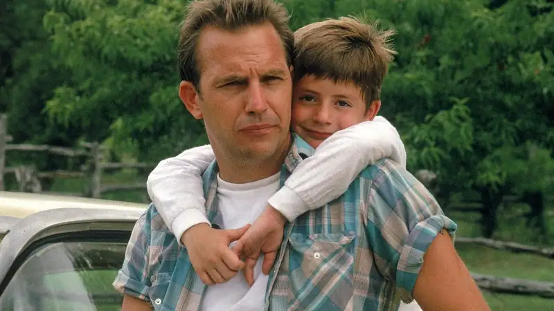 download a perfect world (1993) bluray dual audio {hindi-english} 480p [450mb] | 720p [1.2gb] | 1080p [3gb]