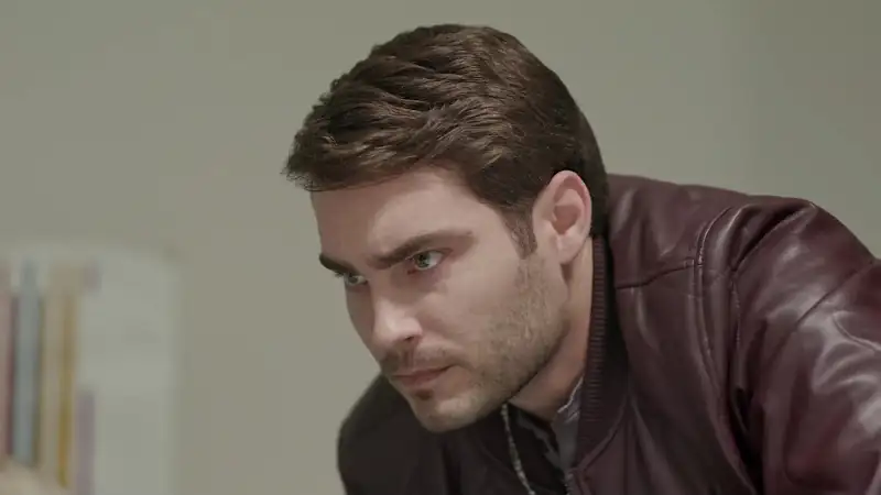 download double threat (2022) hindi org. dubbed full movie web-dl 480p [550mb] | 720p [850mb] | 1080p [1.8gb]