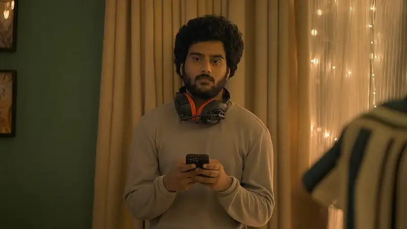 screenshot 32b79a dead pixels season 1