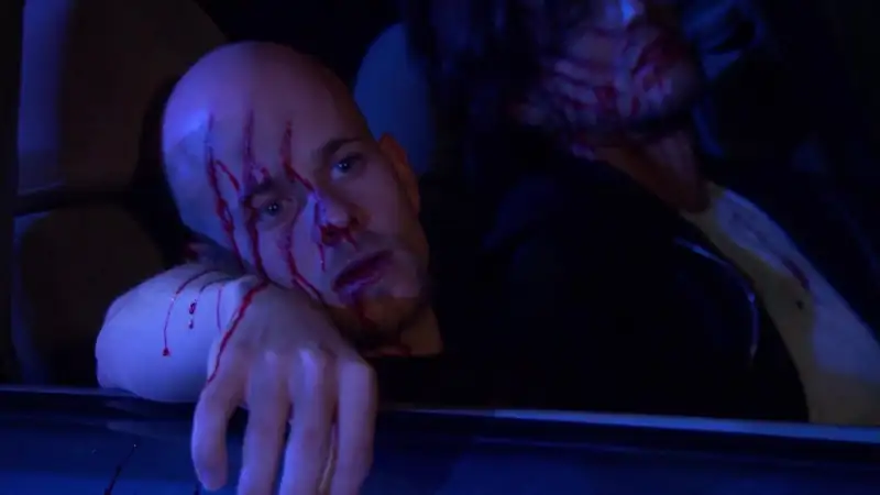 download vegas skyline (2012) dual audio {hindi-english} 480p [300mb] | 720p [1gb] web-dl full-movie