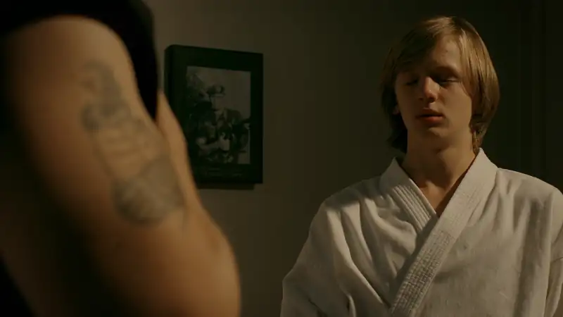 download cobra kai – netflix original (2019) season 2 dual audio {hindi-english} 480p [100mb] | 720p [250mb] web-dl