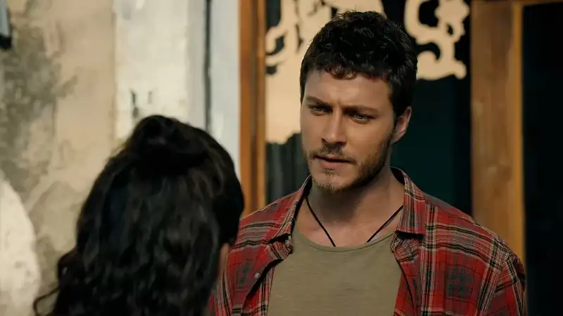 download sisterhood (2019) season 1 [s01e24 added] dual audio {hindi-turkish} disney+ hotstar 720p hevc [400mb] web-dl