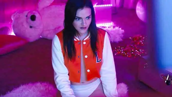 download [18+] cam (2018) english with subtitles 720p [800mb] [ bluray