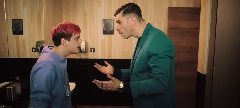 download fanatico - netflix original (2022) season 1 dual audio {english-spanish} 720p [150mb] web-dl