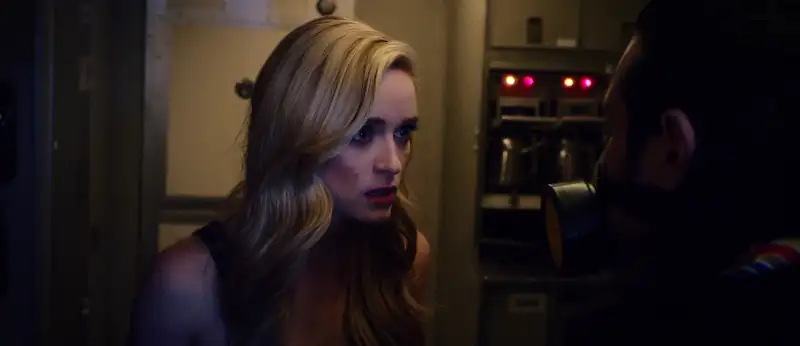 download altitude (2017) bluray dual audio {hindi-english} 480p [300mb] | 720p [800mb] | 1080p [2gb]