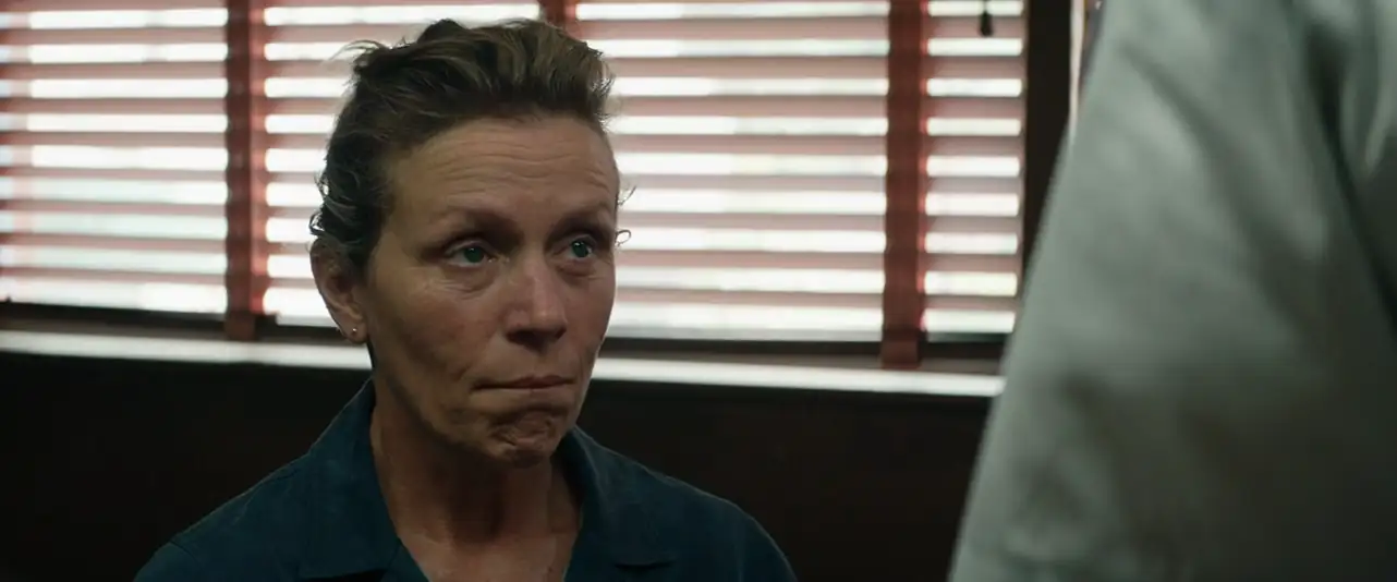 download three billboards outside ebbing missouri 2017 dual audio {hindi-english} 480p [350mb] | 720p [1gb] bluray