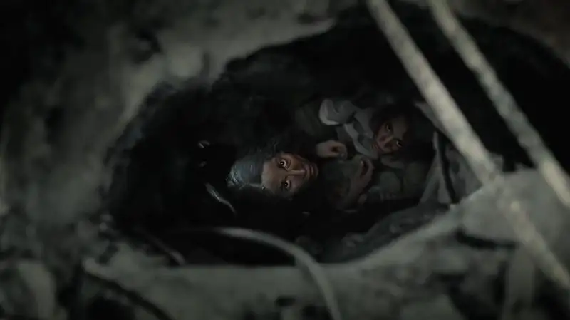 download every minute counts (2024) season 1 amazon original - dual-audio {hindi-english} web series 720p & 1080p web-dl