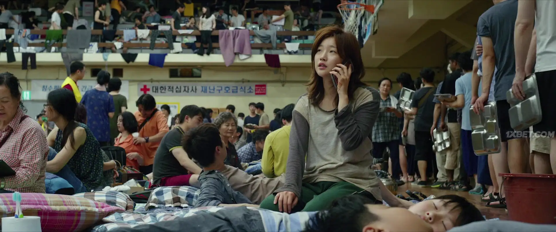 download parasite (2019) dual audio {hindi-korean} 480p [450mb] | 720p [1.4gb] | 1080p | [2.3gb]