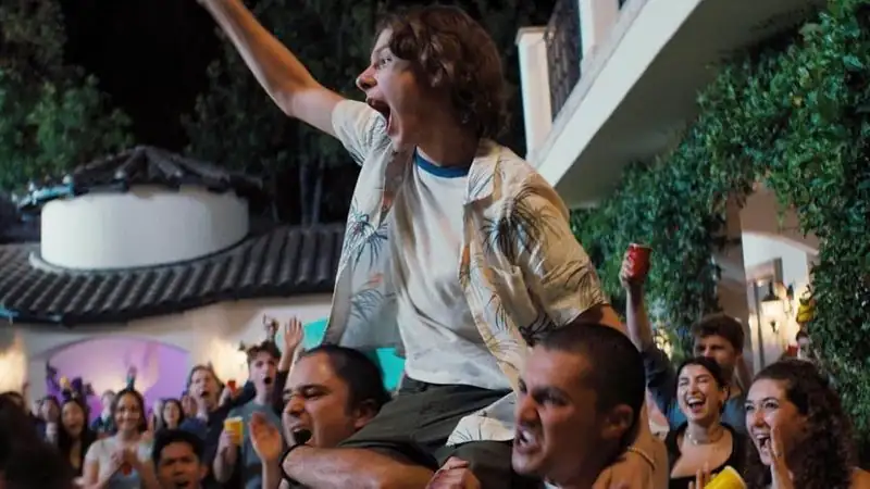 download incoming (2024) nf web-dl dual audio {hindi-english} 480p [330mb] | 720p [860mb] | 1080p [2gb]