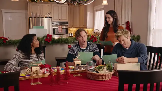 download too close for christmas (2020) dual audio [hindi + english] web-dl 480p [300mb] | 720p [800mb] | 1080p [2gb]