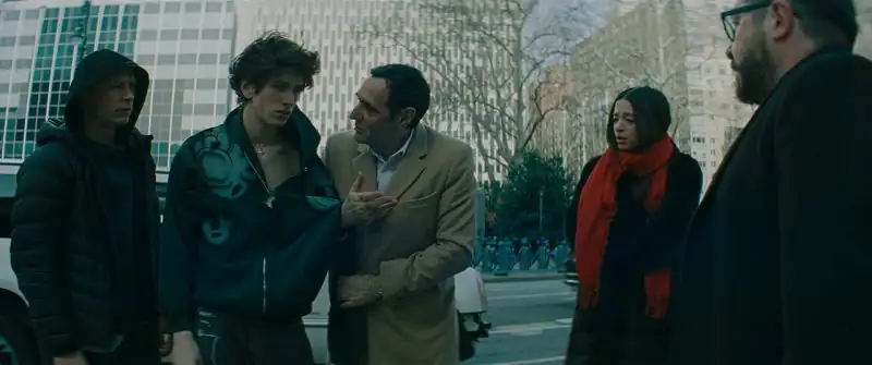 download anora (2024) web-dl dual audio {hindi-english} 480p [500mb] | 720p [1.3gb] | 1080p [2.9gb]