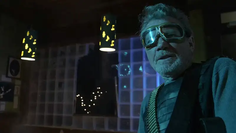 download smokin aces 2: assassins ball (2010) dual audio [hindi + english] web-dl 480p [270mb] | 720p [950mb] | 1080p [2.2gb]