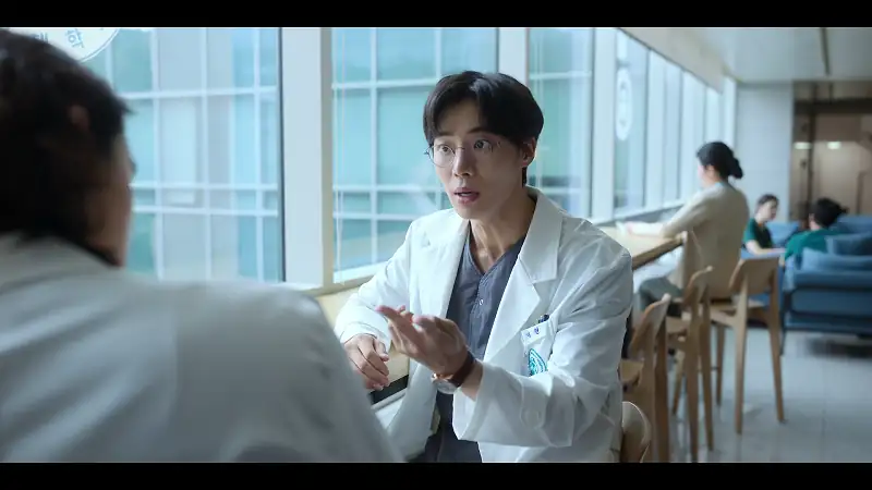 download the trauma code: heroes on call (season 1) netflix original - multi audio {hindi-english-korean} web series 480p | 720p | 1080p web-dl