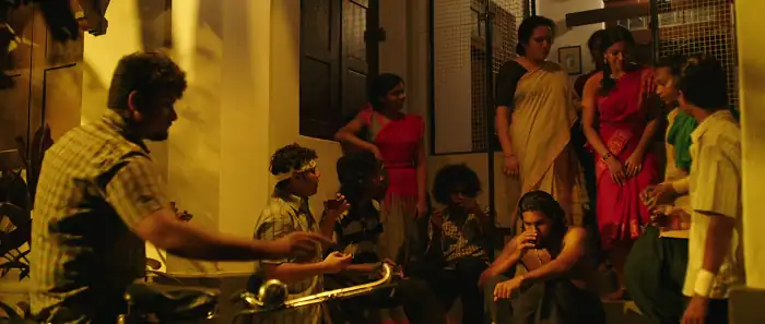 download pathinettam padi (2019) hindi dubbed full movie 480p [500mb] | 720p [1.3gb] | 1080p [2.6gb]