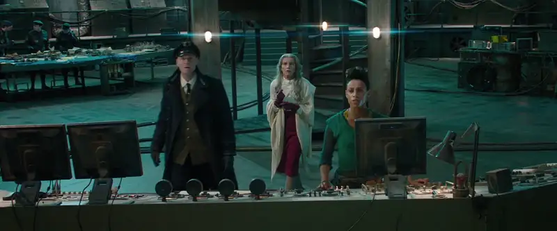 download iron sky: the coming race (2019) dual audio {hindi-english} 480p [350mb] | 720p [950mb] | 1080p [2gb]