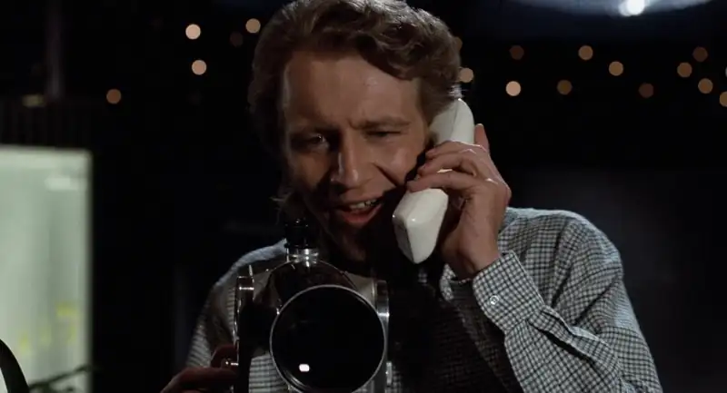 download body double (1984) bluray dual audio {hindi-english} 480p [450mb] | 720p [1.2gb] | 1080p [2gb]