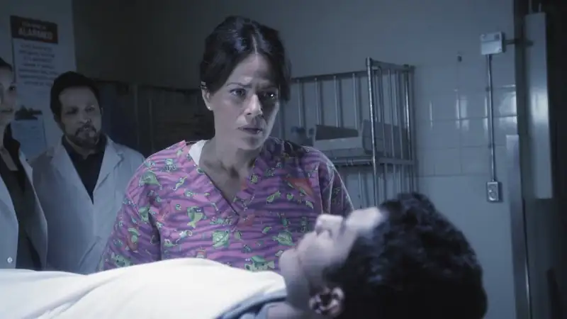 download badge of honor (2015) dual audio {hindi-english} 480p [350mb] | 720p [800mb] | 1080p [1.8gb]