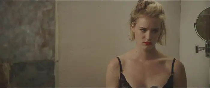 download always shine (2016) dual audio {hindi-english} 480p [350mb] | 720p [750mb] | 1080p [2gb]