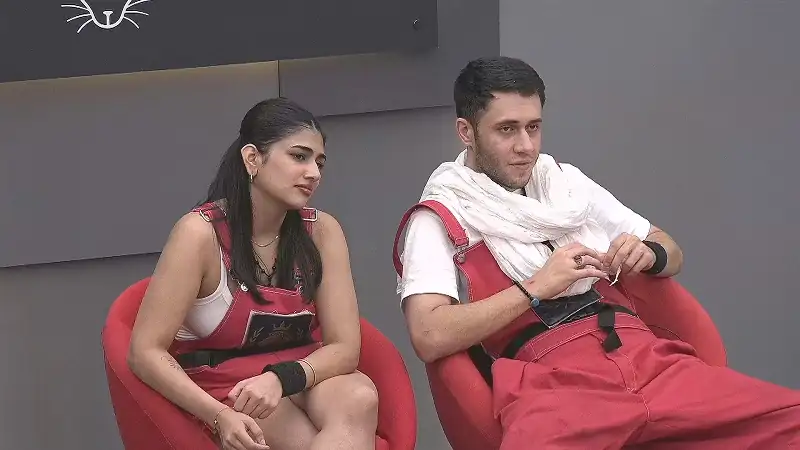 screenshot 83d494 the society season 1 2025