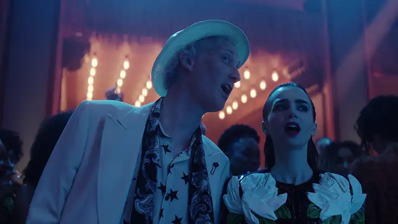 download emily in paris (2024) season 4 dual audio {hindi-english} netflix web-dl 720p | 1080p