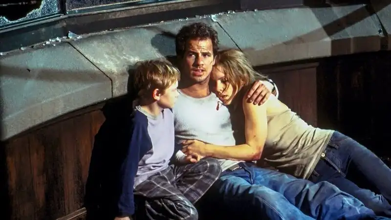 download darkness falls (2003) bluray dual audio {hindi-english} 480p [400mb] | 720p [1.1gb] | 1080p [1.8gb]