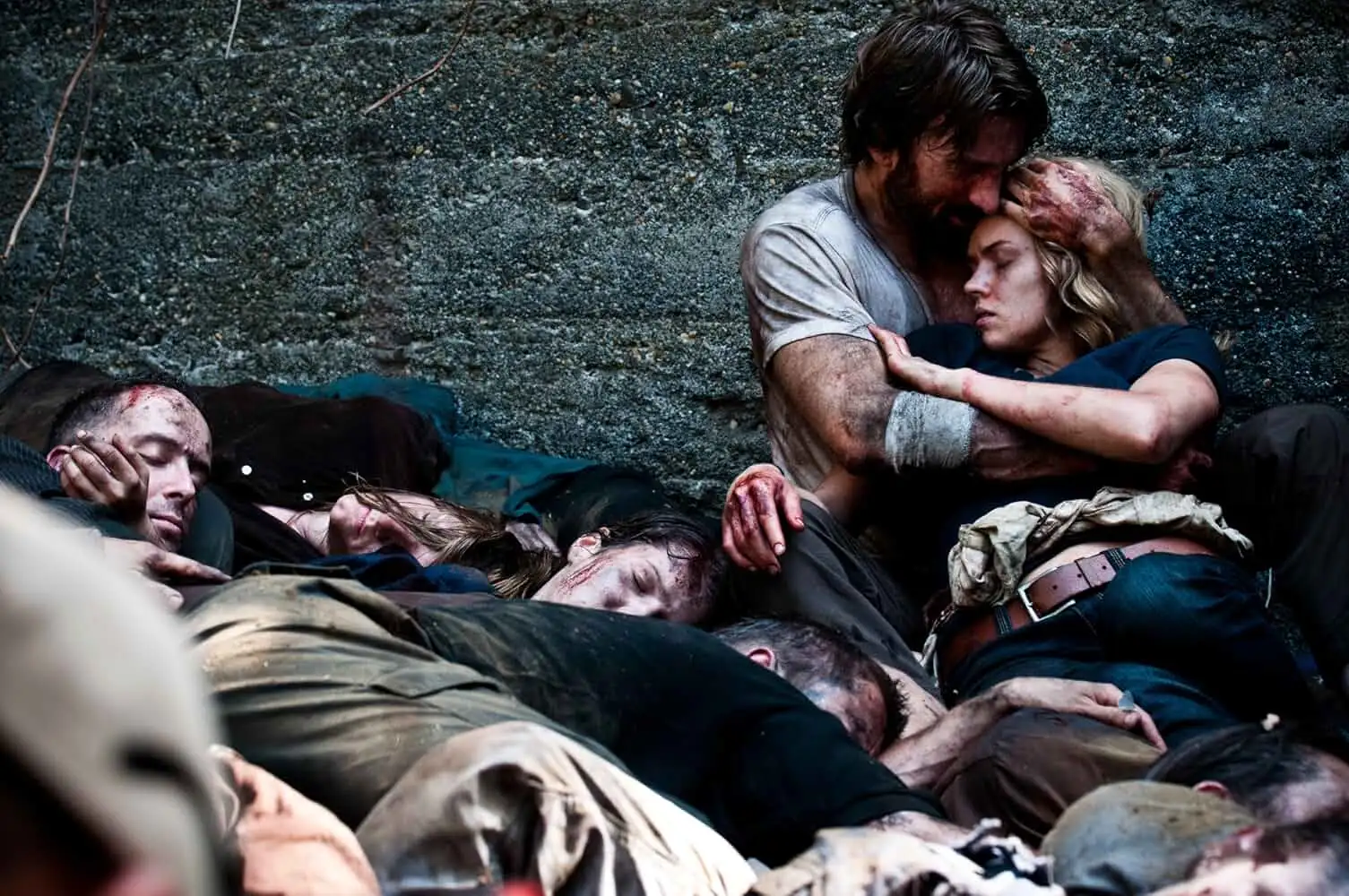 download open grave (2013) full movie in english 720p 480p bluray