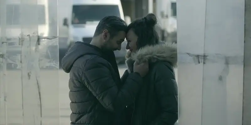 download snow angels season 1 (2021) hindi dubbed complete web series 480p | 720p web-dl