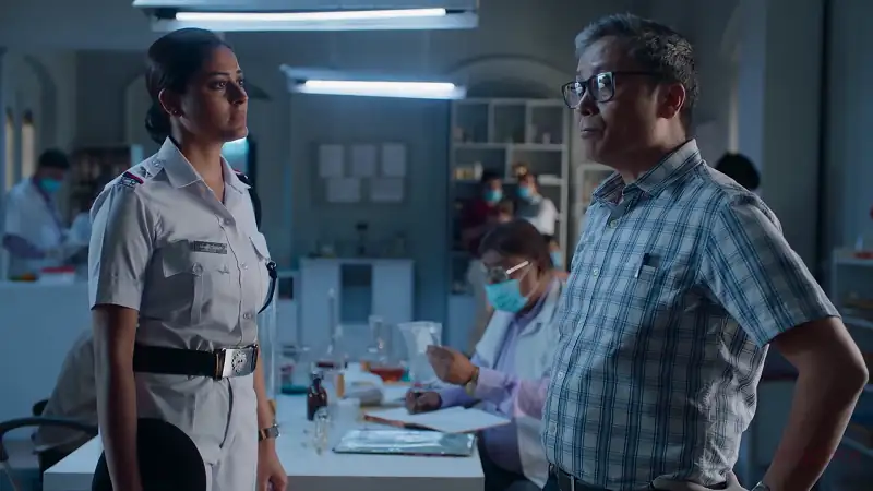 screenshot a2449b dead alive the search of a mother 2023