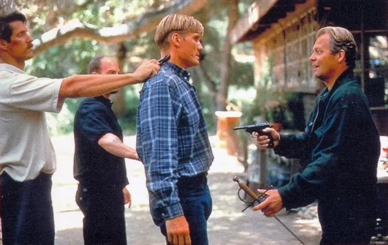 download pentathlon (1994) bluray {english with subtitles} full movie 480p [400mb] | 720p [850mb]