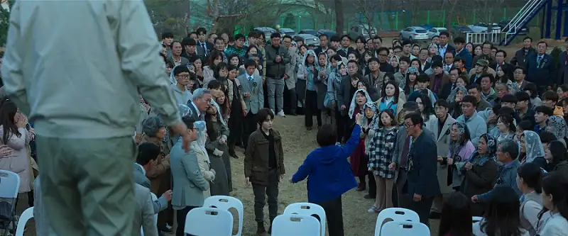 download glitch - netflix original (2022) season 1 dual audio {korean-english} 720p 10bit [280mb] web-dl