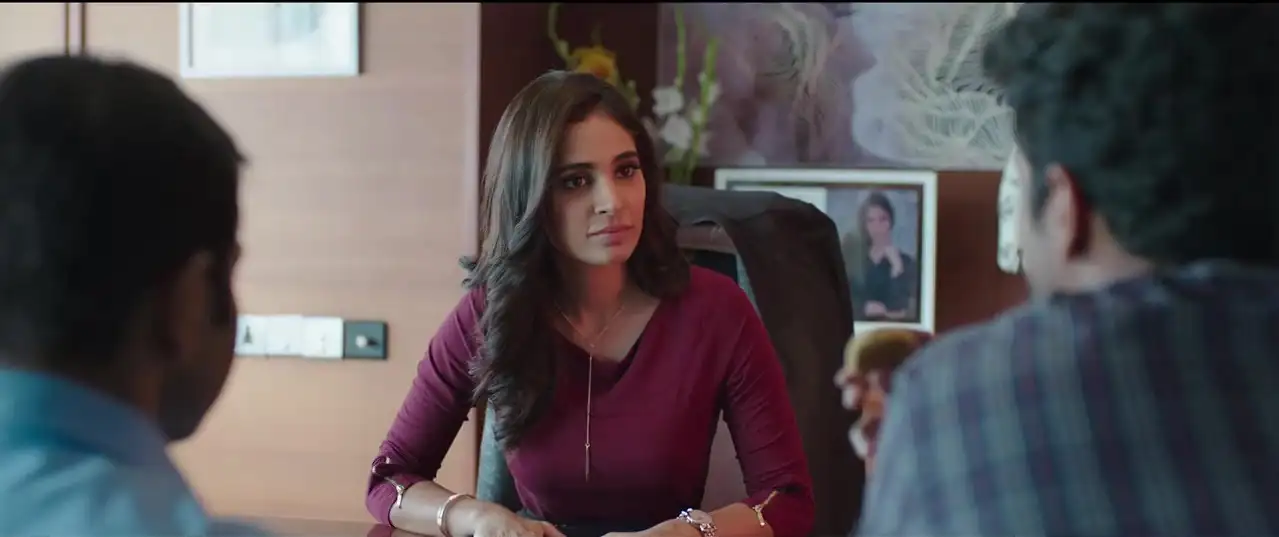 download netflix love per square foot (2018) hindi full movie 480p [400mb] | 720p [950mb] | 1080p [2.2gb]