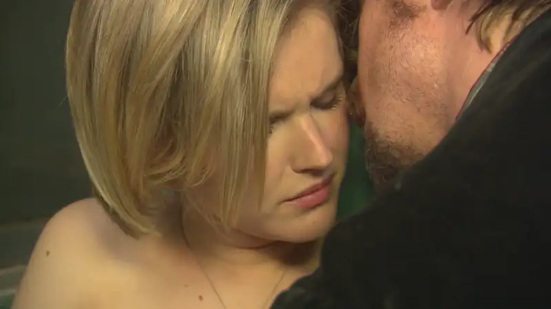 download snakes on a train (2006) dual audio {hindi-english} 480p [300mb] | 720p [1gb]