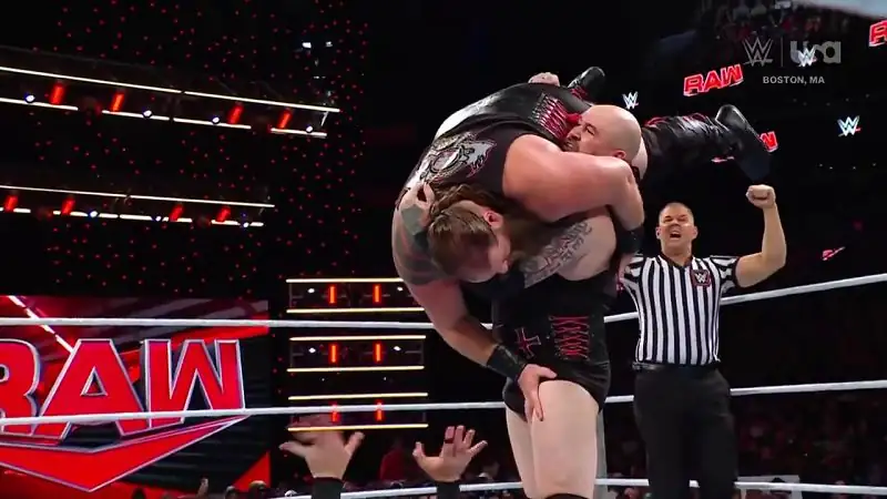 download wwe monday night raw (16th december 2024) english full wwe show 480p 720p 1080p hdrip