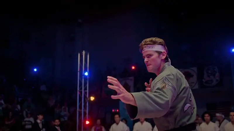 download cobra kai (2024-2025) season 6 (part 1 - 2 - 3) dual audio {hindi-english} netflix-series 480p | 720p | 1080p web-dl