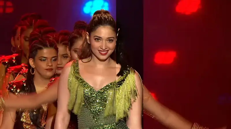 download umang (2022) hindi full awards show web-dl 480p [550mb] | 720p [1.8gb] | 1080p [3.9gb]