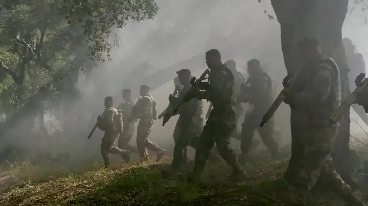 download extant (season 1 - 2) hindi dubbed complete web series 480p [120mb] | 720p [300mb]