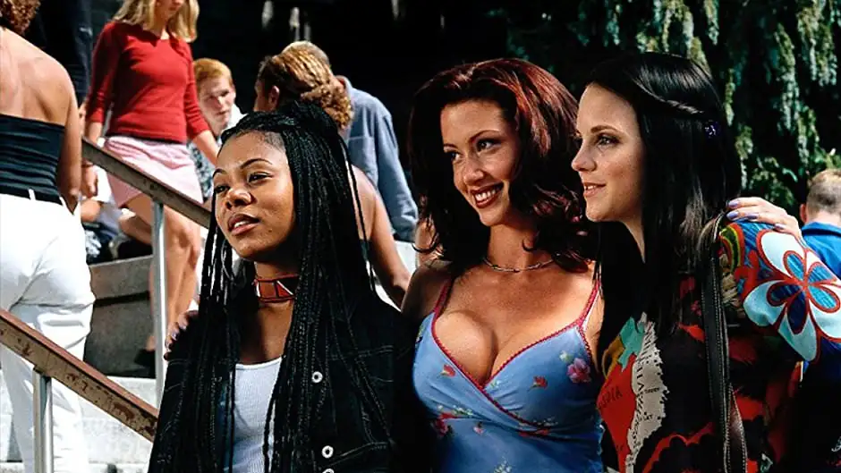 download scary movie (2000) dual audio {hin-eng} 480p [300mb] | 720p [800mb] | 1080p [1.5gb]