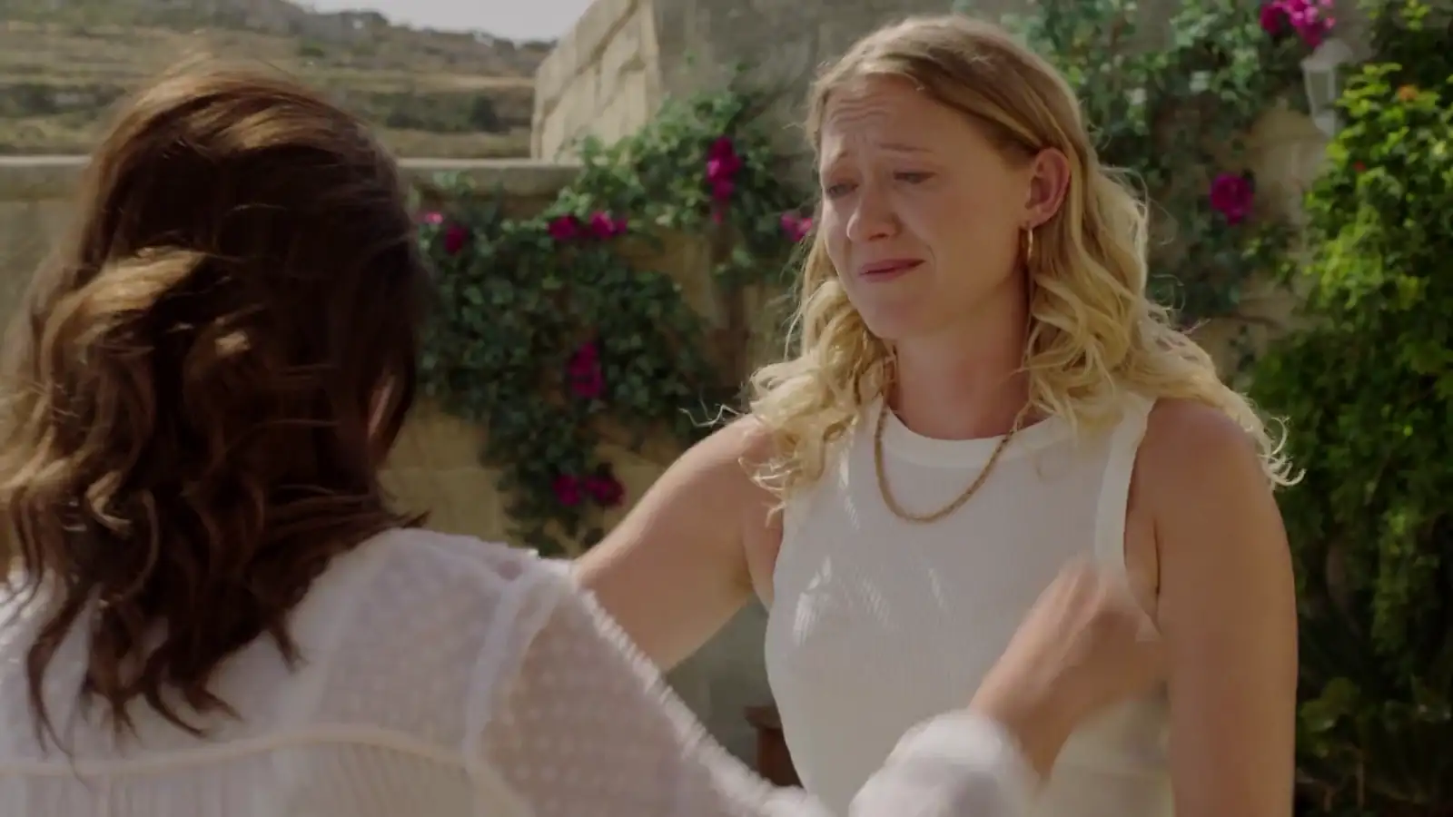 download the holiday (2021) season 1 complete dual-audio {hindi-english} 480p | 720p & 1080p web-dl