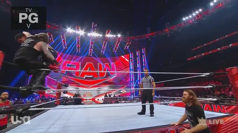 download wwe monday night raw - 29th august 2022 english full wwe show 480p [550mb] | 720p [1.2gb] hdrip