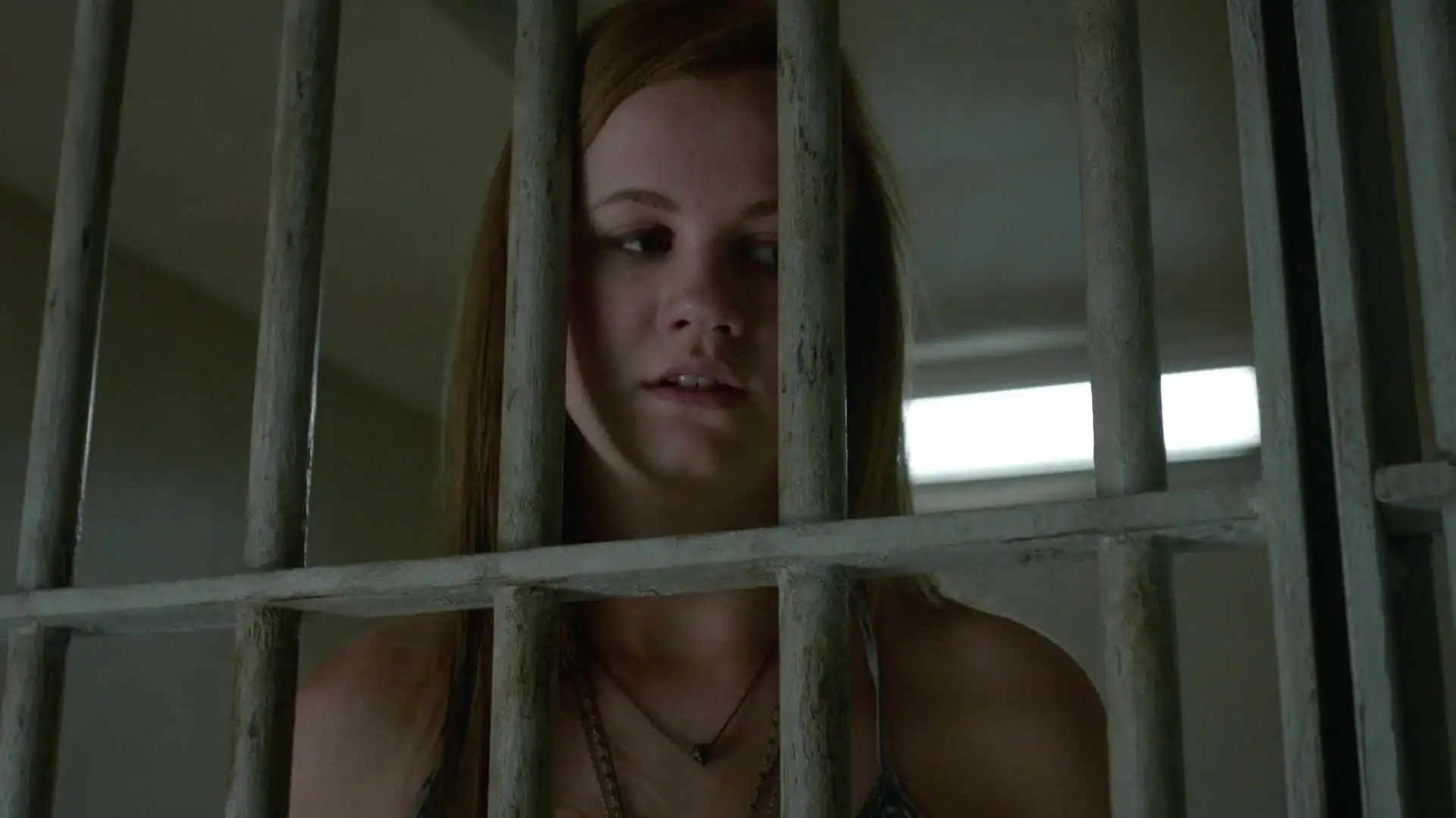 download under the dome (season 1) hindi dubbed complete web series web-dl 480p [100mb] | 720p [350mb]